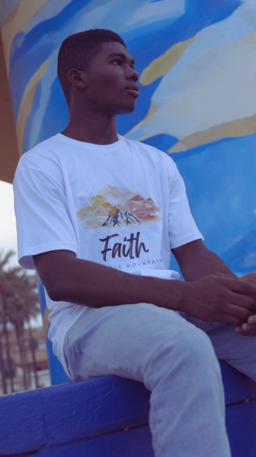 Faith Can Move Mountains | Men’s heavyweight premium tee