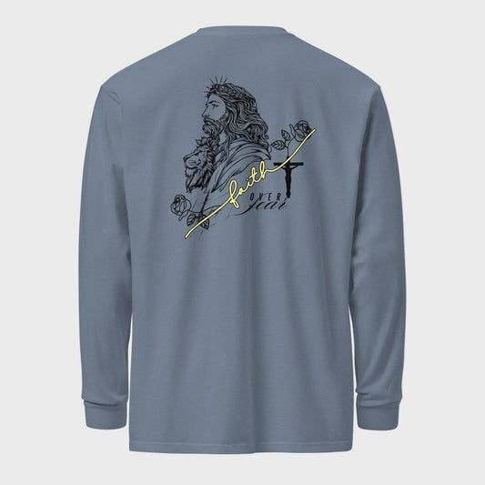 Faith Over Fear | Christian garment-dyed men´s sweatshirt